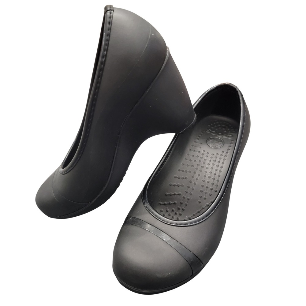 Crocs Wedge Pumps Womens 8 Black‎ Cap Toe Comfort Waterproof Versatile Casual